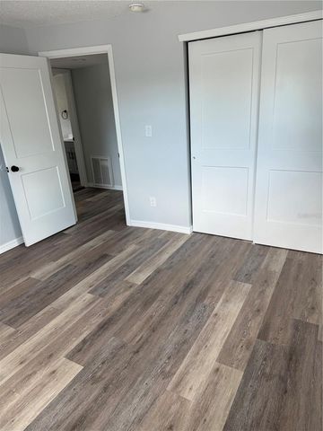 439 76TH AVENUE N, St Petersburg, FL 33702
