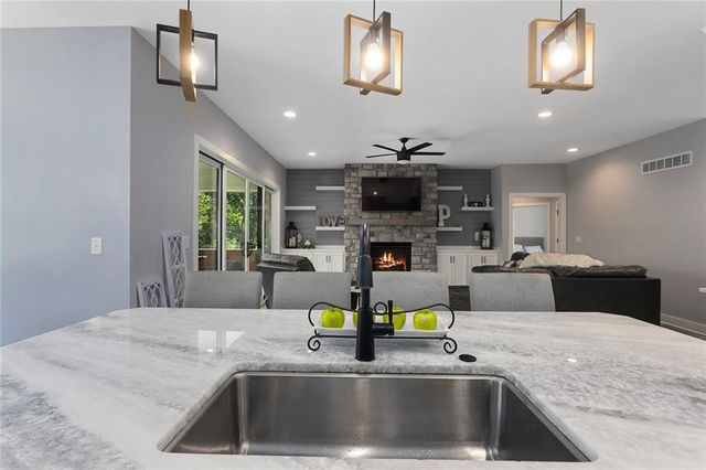 816 Eve Orchid Drive, Greenwood, MO 64034