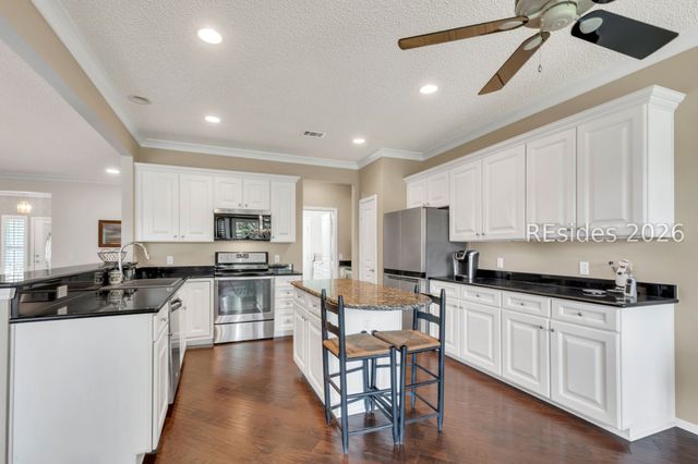 9 Wendover Ct, Bluffton, SC 29909
