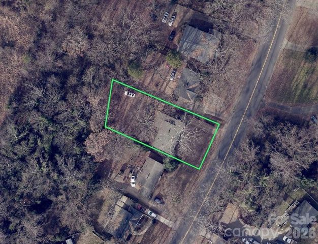 1826 Camp Greene Street, Charlotte, NC 28208