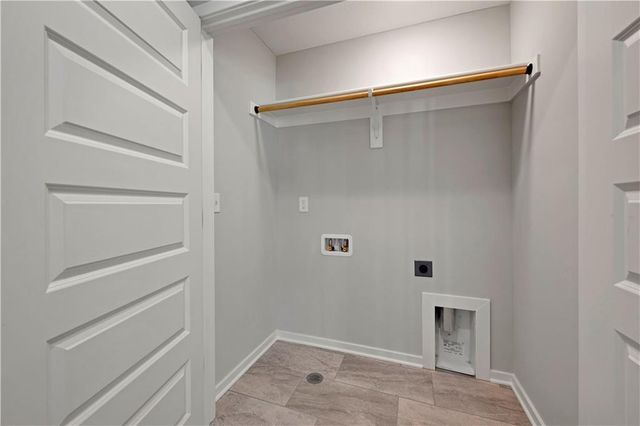 13010 W 174th Terrace, Overland Park, KS 66221