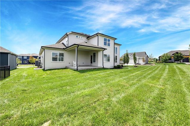13010 W 174th Terrace, Overland Park, KS 66221