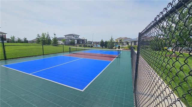13010 W 174th Terrace, Overland Park, KS 66221