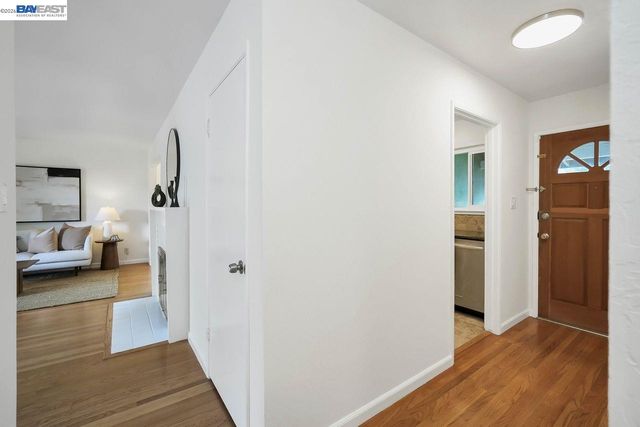 35975 Ruschin Dr, Newark, CA 94560