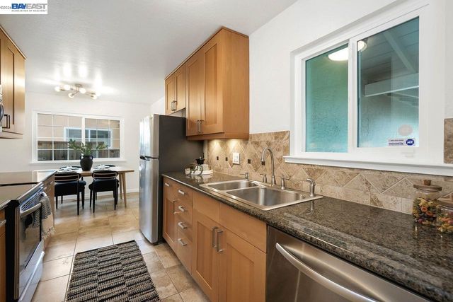 35975 Ruschin Dr, Newark, CA 94560
