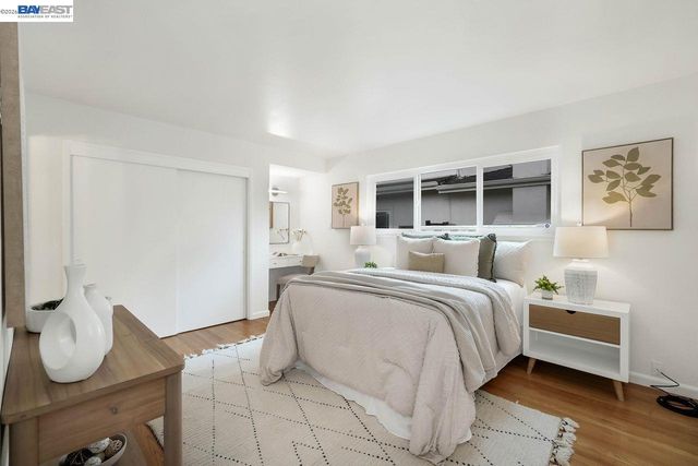 35975 Ruschin Dr, Newark, CA 94560
