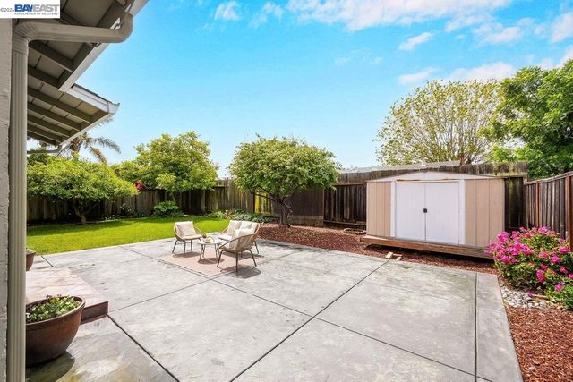 35975 Ruschin Dr, Newark, CA 94560