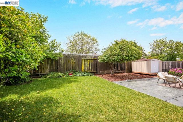 35975 Ruschin Dr, Newark, CA 94560