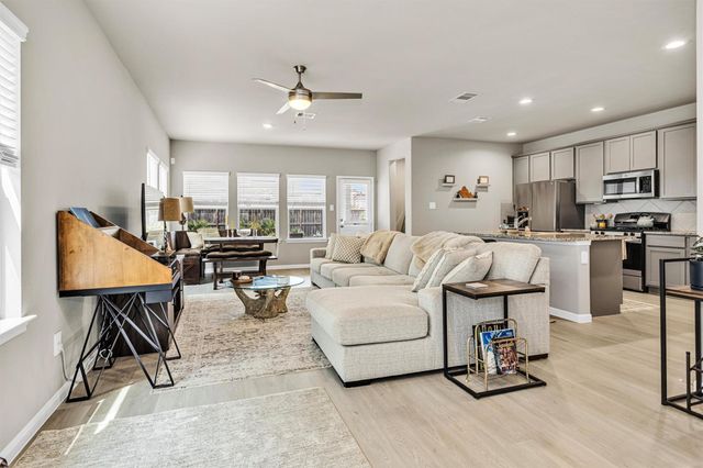 11833 Beachberry Drive, Houston, TX 77034