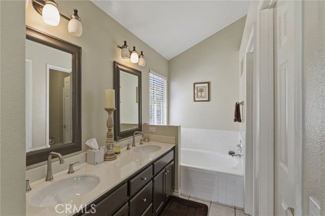 29862 Muledeer Lane, Castaic, CA 91384