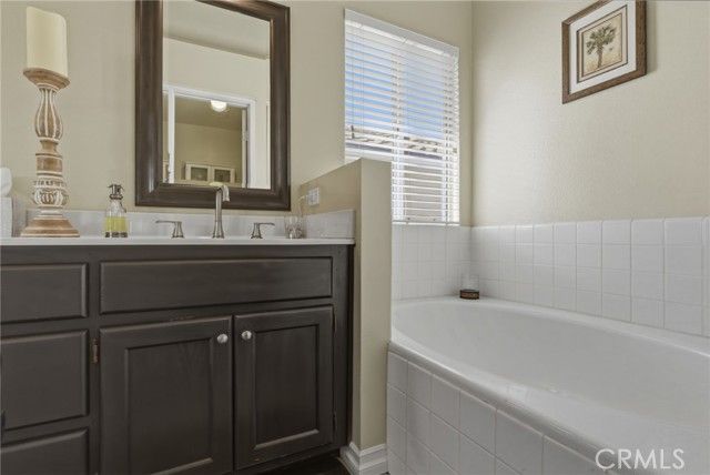 29862 Muledeer Lane, Castaic, CA 91384