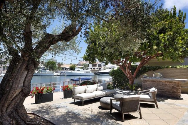 412 Evening Star, Newport Beach, CA 92660