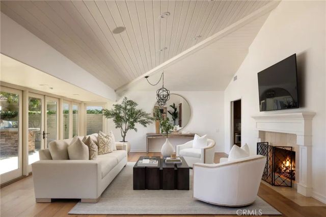 412 Evening Star, Newport Beach, CA 92660
