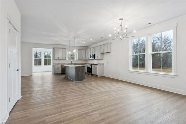 3413 Mintonville Point DR, Suffolk, VA 23435