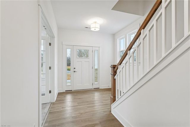 3413 Mintonville Point DR, Suffolk, VA 23435