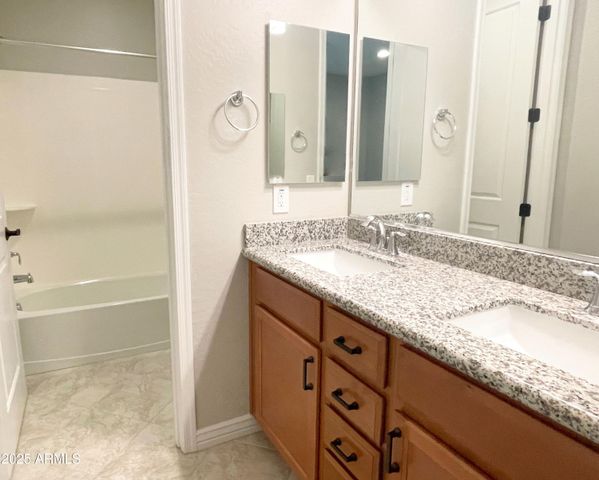 21046 E Mayberry Road, Queen Creek, AZ 85142