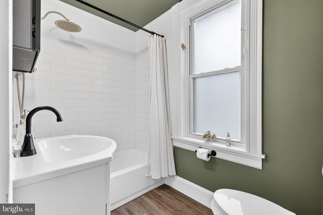 806 N SHIPPEN ST, Lancaster, PA 17602