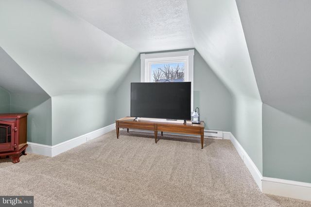 806 N SHIPPEN ST, Lancaster, PA 17602