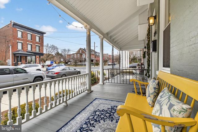 806 N SHIPPEN ST, Lancaster, PA 17602