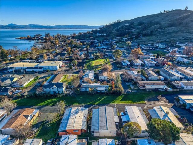 4265 Lakeshore Blvd 18, Lakeport, CA 95453