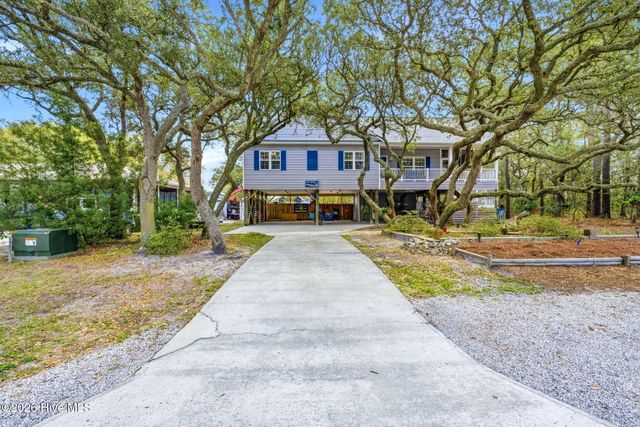 108 NW 25th Street, Oak Island, NC 28465