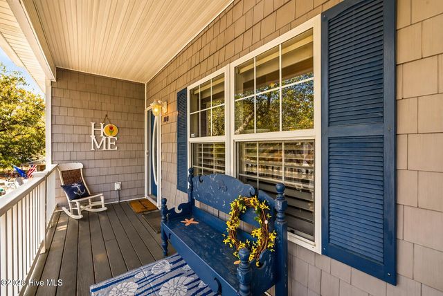 108 NW 25th Street, Oak Island, NC 28465
