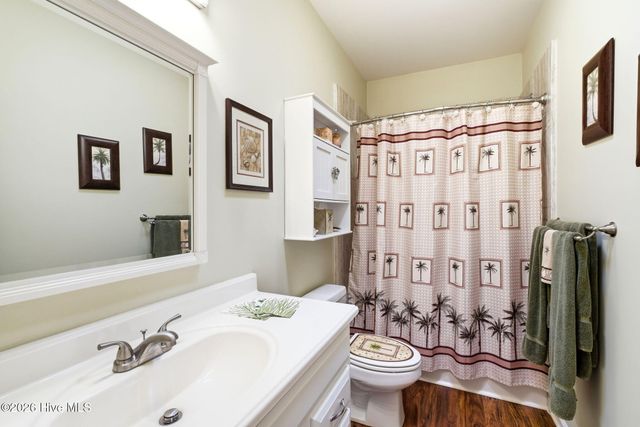 108 NW 25th Street, Oak Island, NC 28465