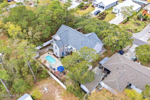 108 NW 25th Street, Oak Island, NC 28465