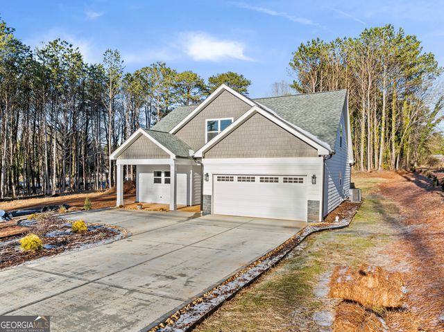 952 Hoyt Street, Cornelia, GA 30531