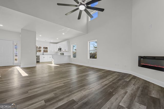 952 Hoyt Street, Cornelia, GA 30531