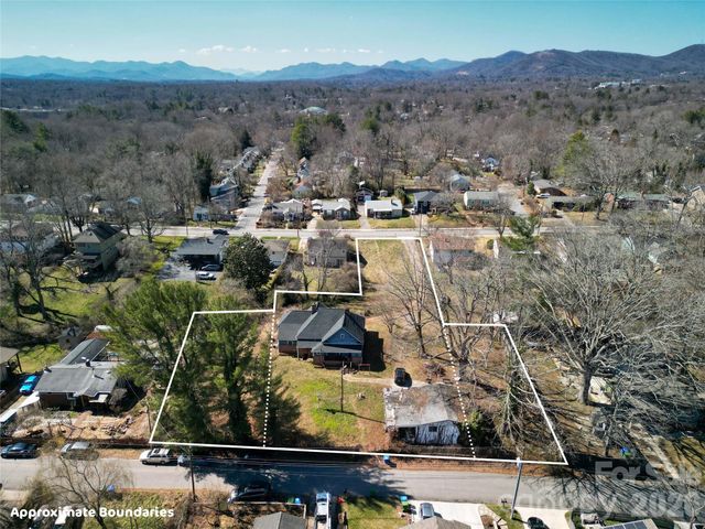 192 Brevard Road 4, Asheville, NC 28806