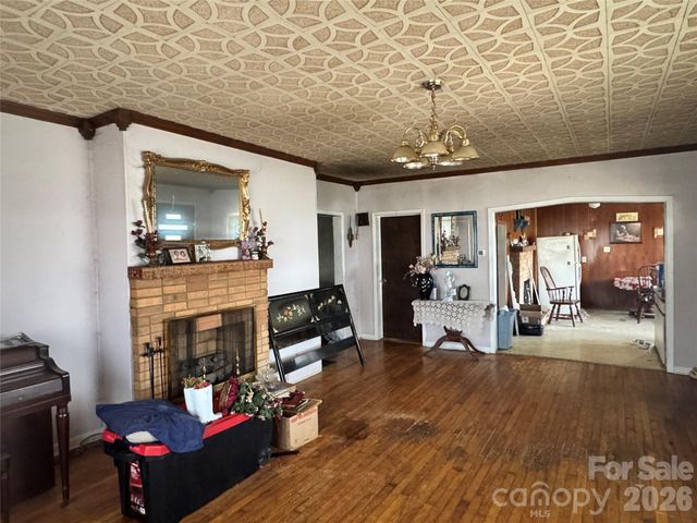 192 Brevard Road 4, Asheville, NC 28806