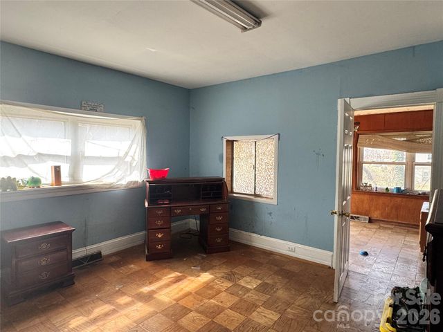 192 Brevard Road 4, Asheville, NC 28806