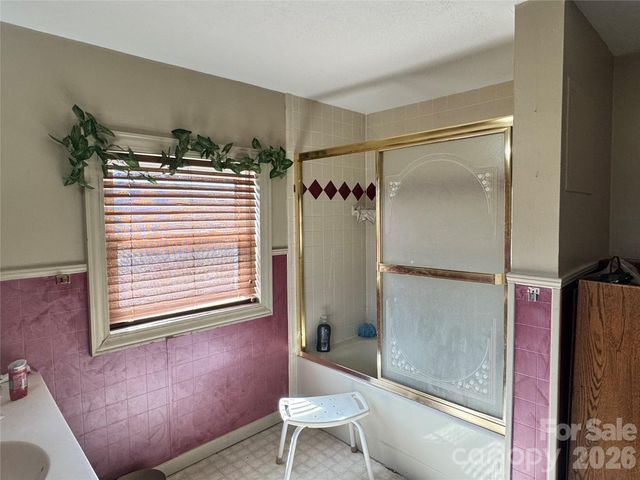 192 Brevard Road 4, Asheville, NC 28806