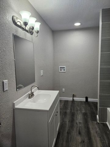 4070 Sharp Road, Palmyra Twp, MI 49221