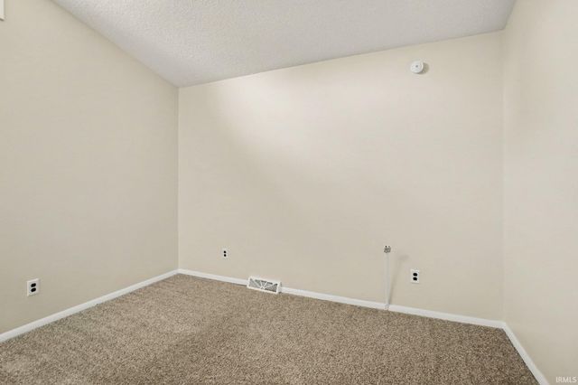 1951 E Fox Street, South Bend, IN 46613