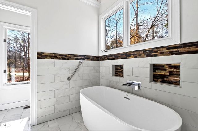 904 Stonecutter Court, Raleigh, NC 27614