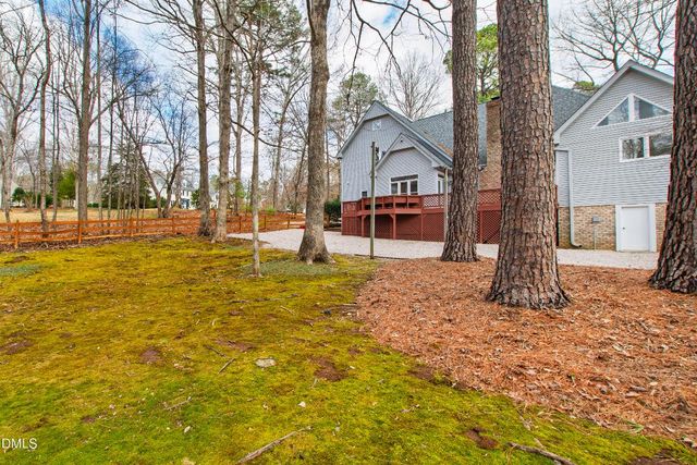 904 Stonecutter Court, Raleigh, NC 27614