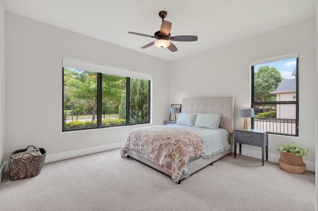 10561 Lake Palmetto Drive, Conroe, TX 77385