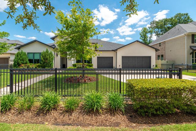 10561 Lake Palmetto Drive, Conroe, TX 77385