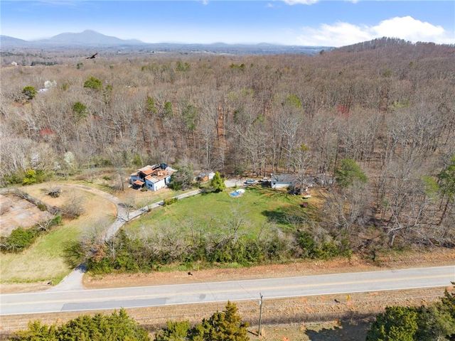 111 Skitts Mountain Road, Cleveland, GA 30528