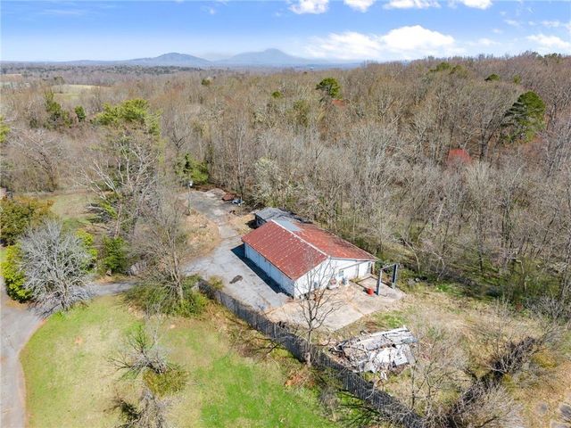 111 Skitts Mountain Road, Cleveland, GA 30528