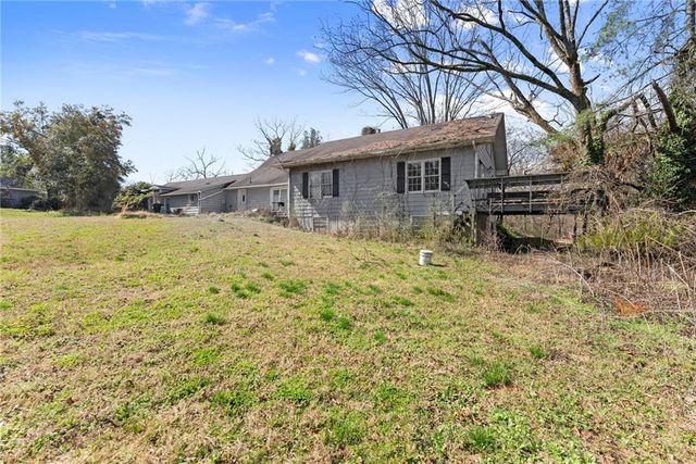 111 Skitts Mountain Road, Cleveland, GA 30528