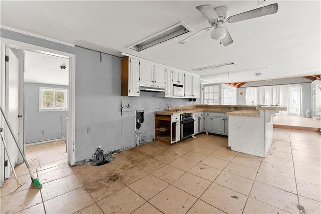 111 Skitts Mountain Road, Cleveland, GA 30528