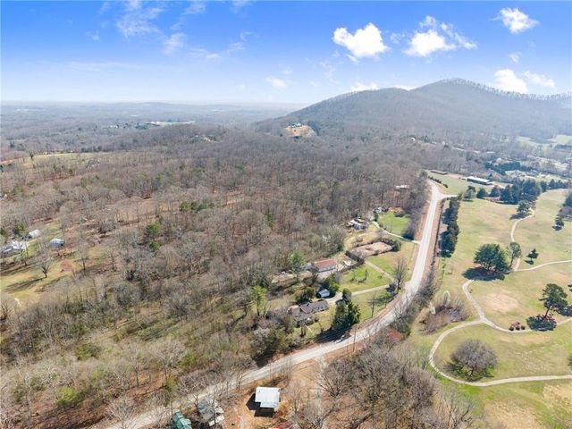 111 Skitts Mountain Road, Cleveland, GA 30528