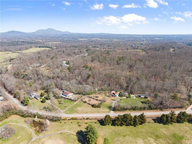 111 Skitts Mountain Road, Cleveland, GA 30528