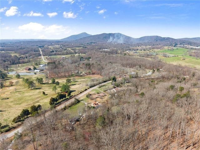 111 Skitts Mountain Road, Cleveland, GA 30528