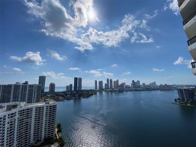 3530 Mystic Pointe Drive 3014, Aventura, FL 33180