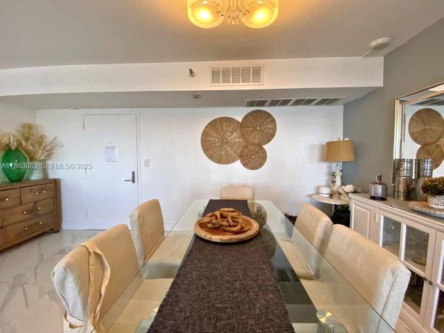 3530 Mystic Pointe Drive 3014, Aventura, FL 33180