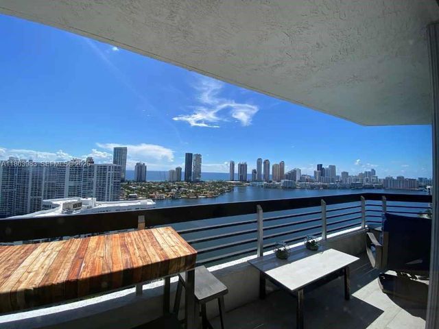 3530 Mystic Pointe Drive 3014, Aventura, FL 33180